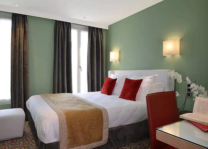 فندق Grand Malher 3*